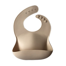 Load image into Gallery viewer, 1pcs Silicone Bibs Feeding Saliva Towel Waterproof Soft Cloths Bandana Lightweight Infant Bibs Aprons Adjustable