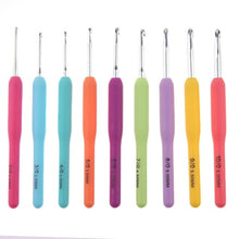 Load image into Gallery viewer, Crochet Hooks Set and Bag 14pcs Soft Handle Aluminum Yarn Knitting Needles Sewing Tool Kits Ergonomic Grip Set Home Use Sewing
