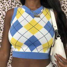 Load image into Gallery viewer, Muyogrt  V Neck Vintage Argyle Sweater Vest Women Black Sleeveless Plaid Knitted Crop Sweaters Casual Autumn Preppy Style
