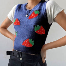 Load image into Gallery viewer, Muyogrt  V Neck Vintage Argyle Sweater Vest Women Black Sleeveless Plaid Knitted Crop Sweaters Casual Autumn Preppy Style
